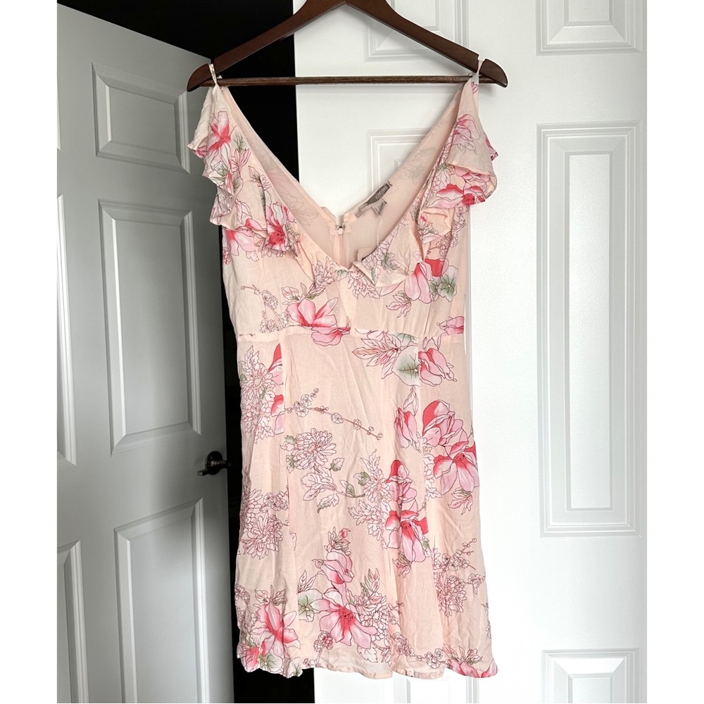 NWT Forever 21 Contemporary Dress Large